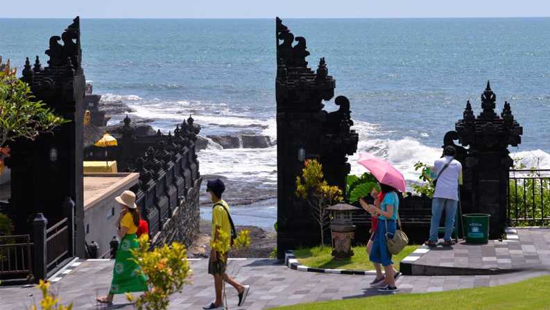 巴厘岛旅怸复苏